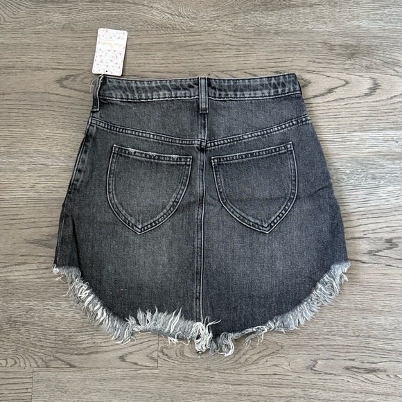 Free People Bailey Denim Mini Skirt - Size 25 - Maverick/Black - NWT - Picture 4 of 11